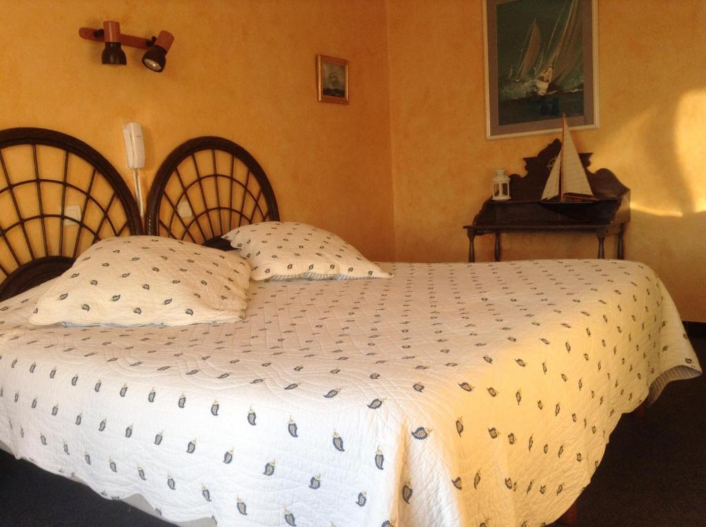Hotel La Caravelle Fréjus Eksteriør bilde