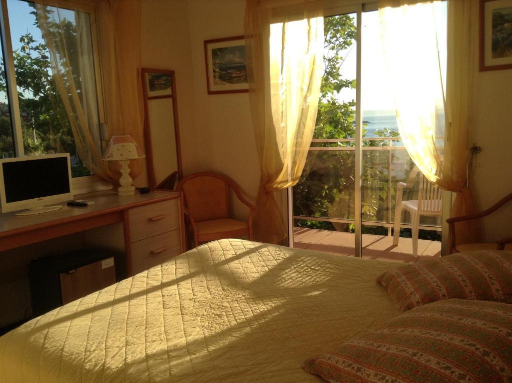 Hotel La Caravelle Fréjus Eksteriør bilde