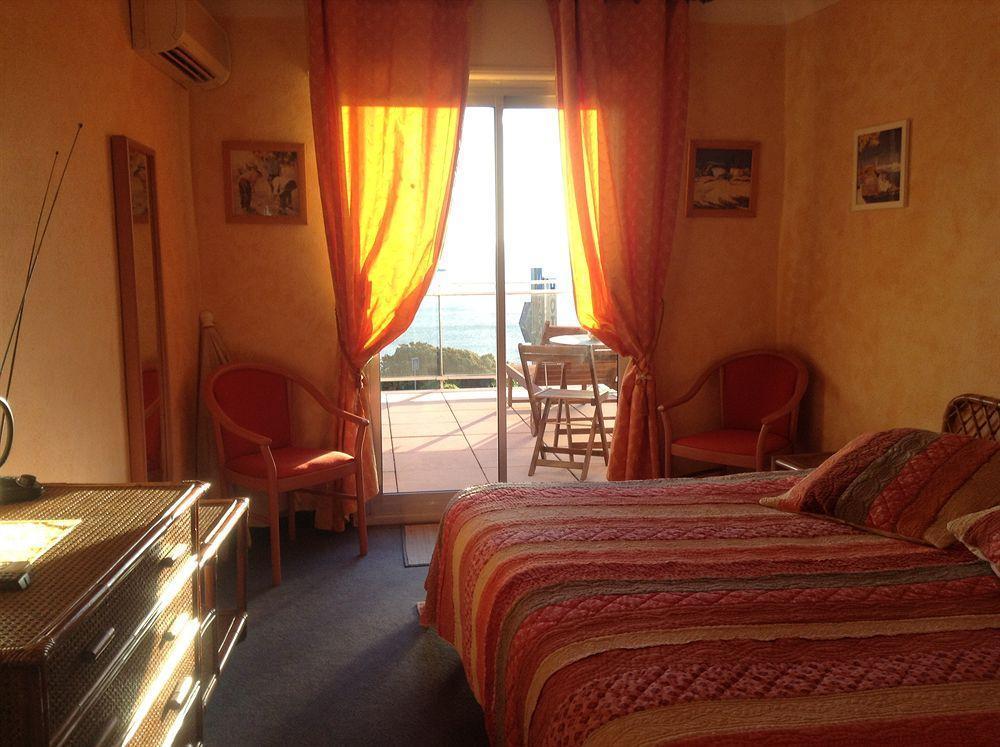 Hotel La Caravelle Fréjus Eksteriør bilde